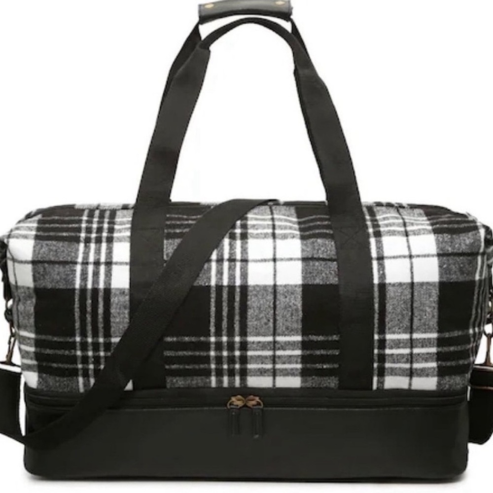 Weekender travel bag